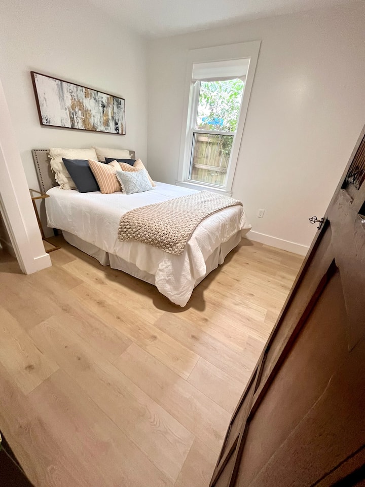 جناح الضيوف رقم2 (كوين)