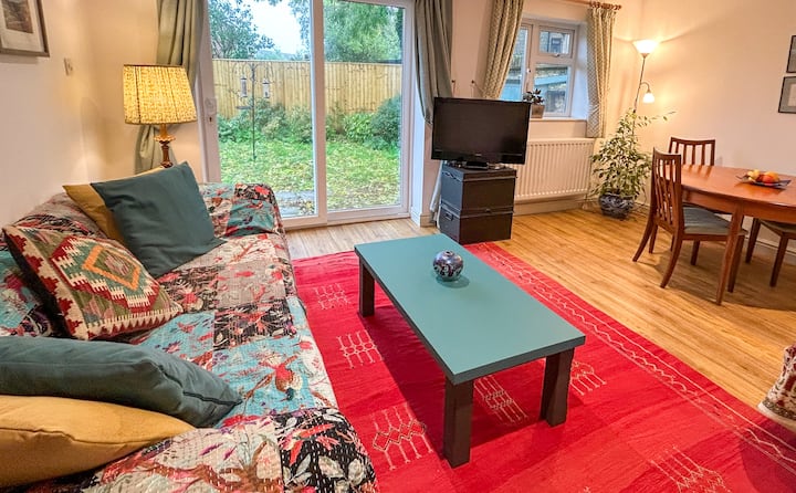 The Ash Tree: Charming Annex In Frome - フルーム