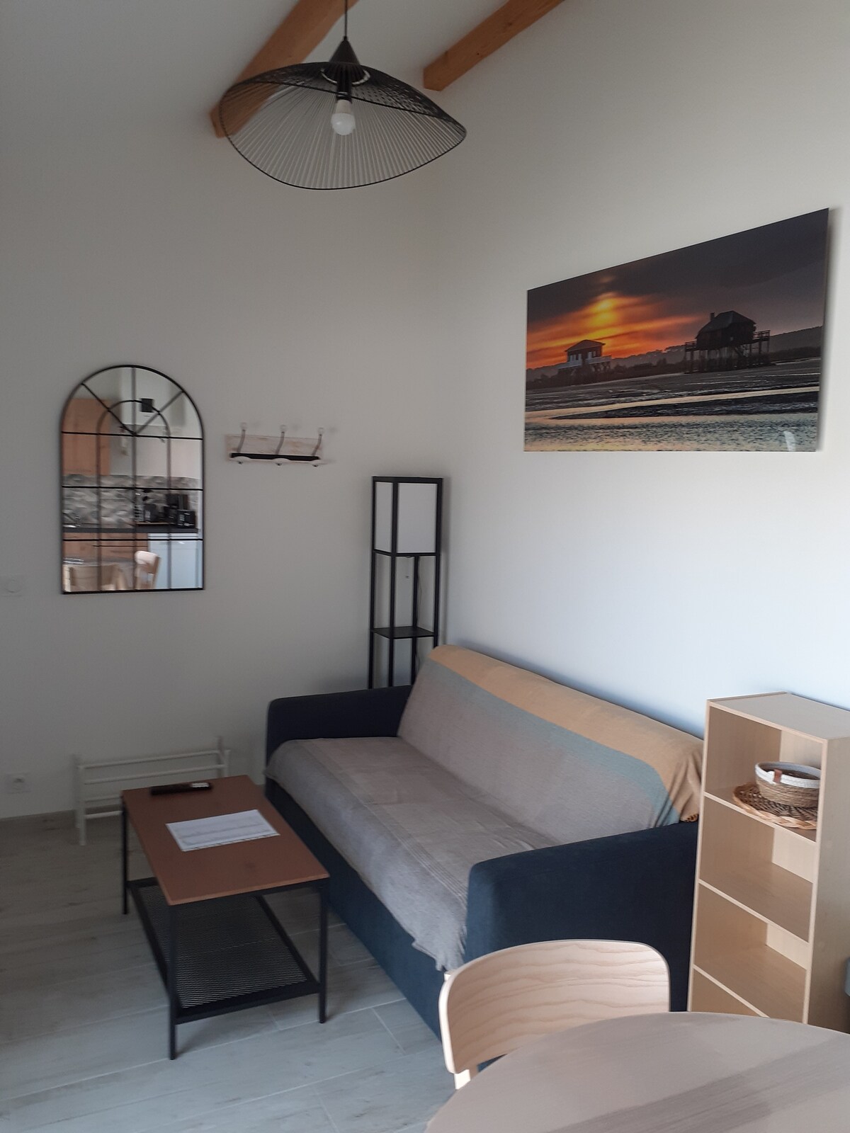 Popular Airbnb listing: gîte lostalet ocean gujan mestras in Gujan Mestras