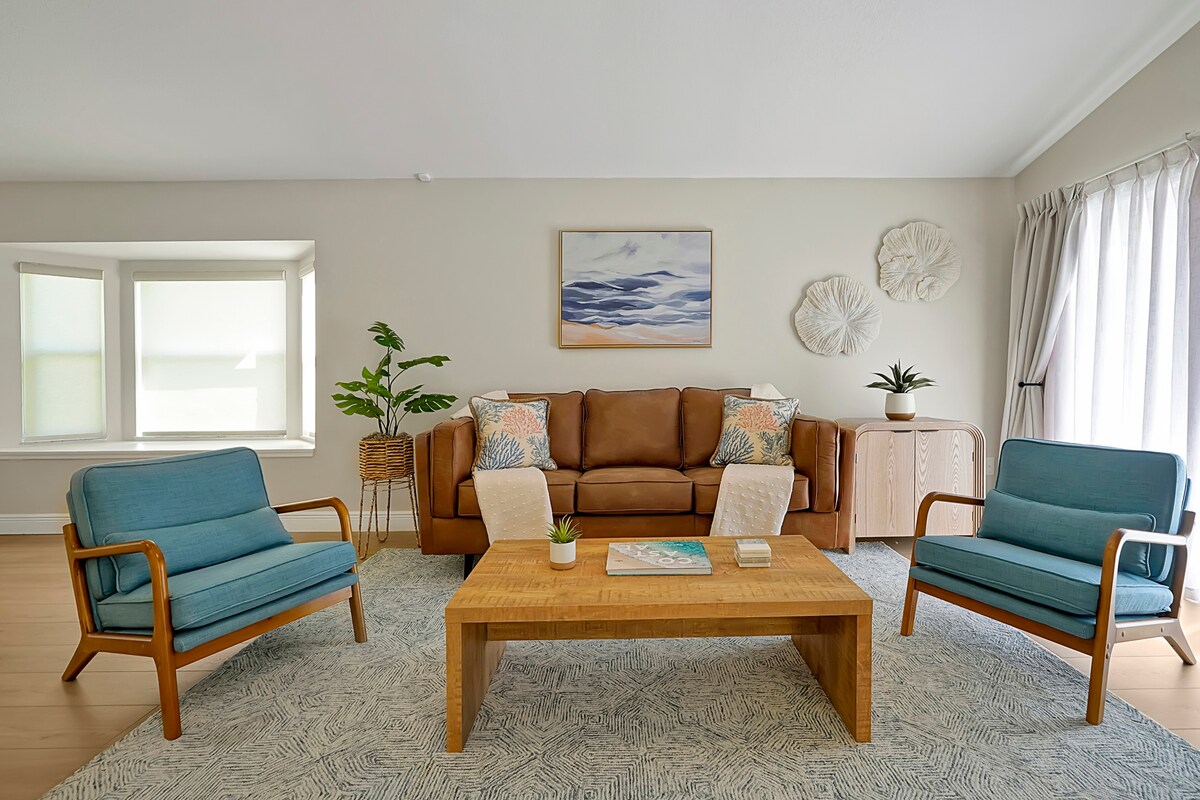Successful Airbnb property: Cozy, quiet and renovated pool home near Disney in Kissimmee