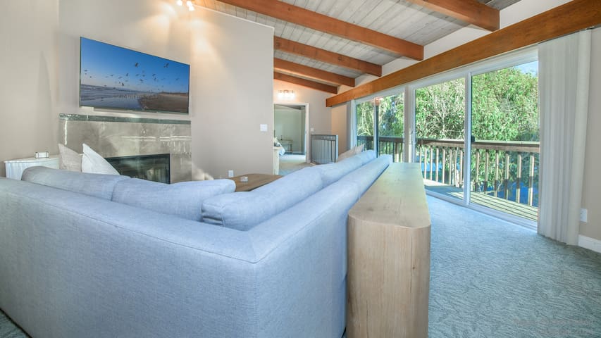 Private 4 Bedroom Seaside Oasis Santa Cruz County