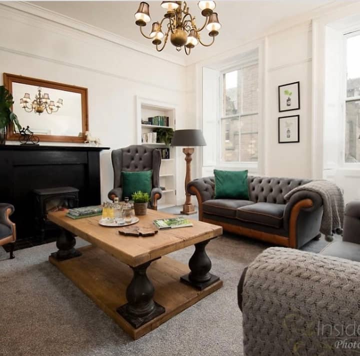 Stylish Town Apt (Wedding Guest Early Check In) - Hawick