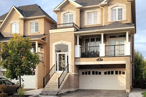 Irresistible ravine getaway