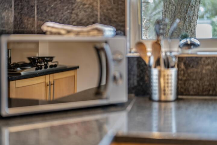 Wembley Stadium 5 Bed House gallery image 5