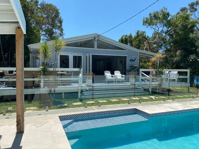 Funky Beach House in Mudjimba – Sunshine Coast gallery image 2