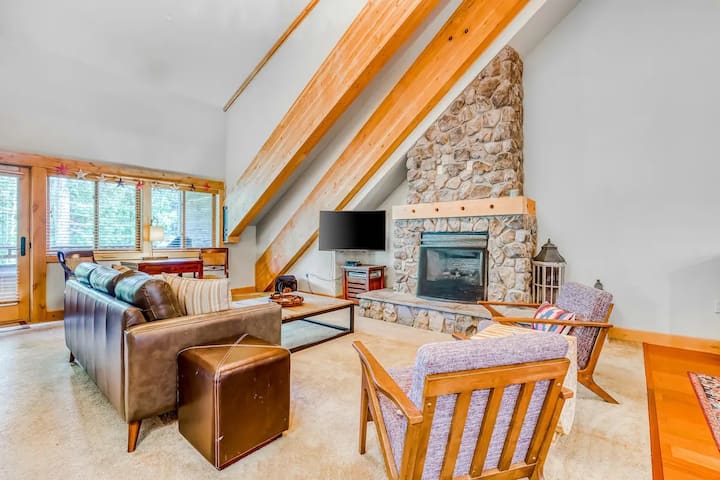 3br/ba Penthouse Mountain Escape - Government Camp, OR