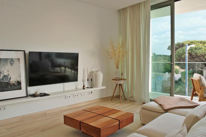 Exclusive Beachside Living - Sagres