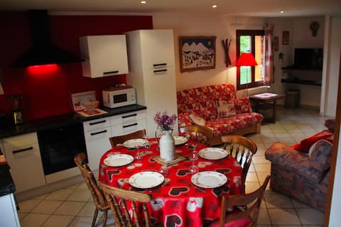 Successful Airbnb property: 2-bedroom apartment – Centre Lélex in Lélex