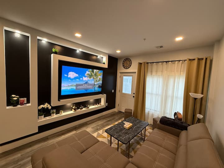 The Luxury Suite: 1br With Gym & Office - Hawthorne, NJ