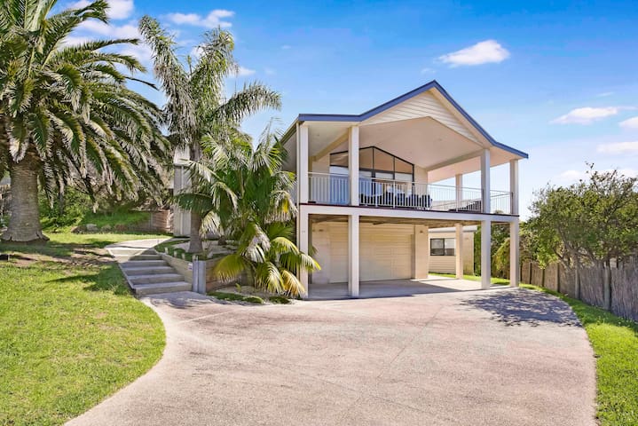 The Captains Lookout