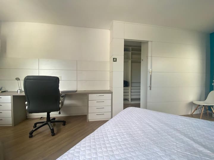 საძინებელი 1