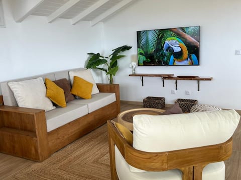 L'écrin jaune: Apartment with 180° sea view!