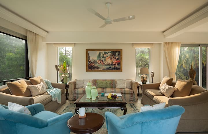 Living room 1 image 6