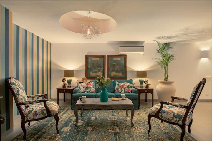 Living room 1 image 8