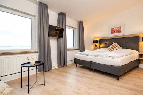 Top Airbnb: Family Room at Strandhaus in Blankenese