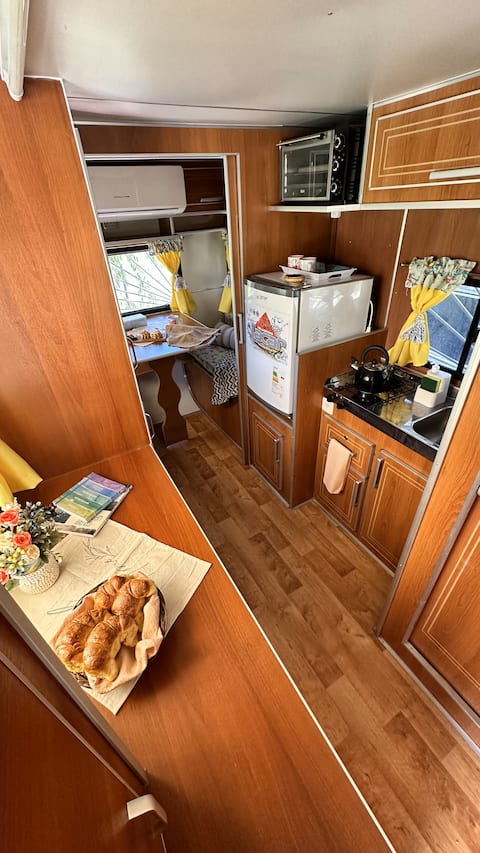 Anuncio de Airbnb popular: Happy Camper - Glamping Experience in Mar de Ajó en Mar De Ajó
