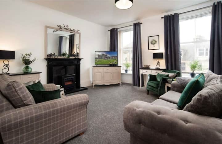 Teviot - Town Apt (Wedding Guest Early Check In) - Hawick