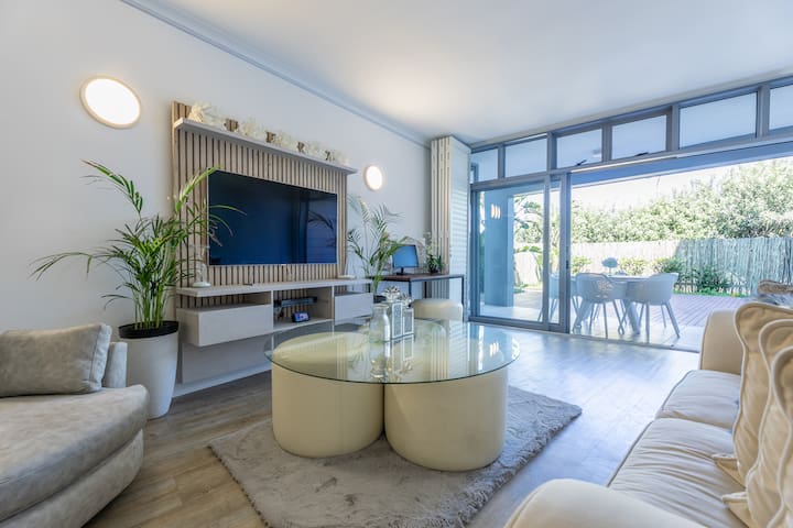 3 bed Beach Luxury and comfort (non-smoking) gallery image 2