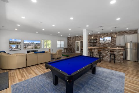 ~6k SqFt / 10 Beds for Luxury & Entertainment