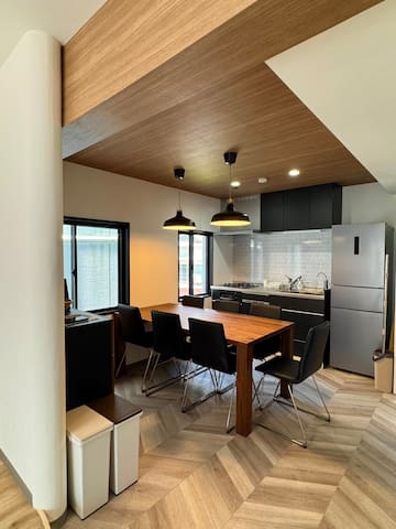 110㎡/House/3 Toilet/2 Shower/Renovated/Rooftop