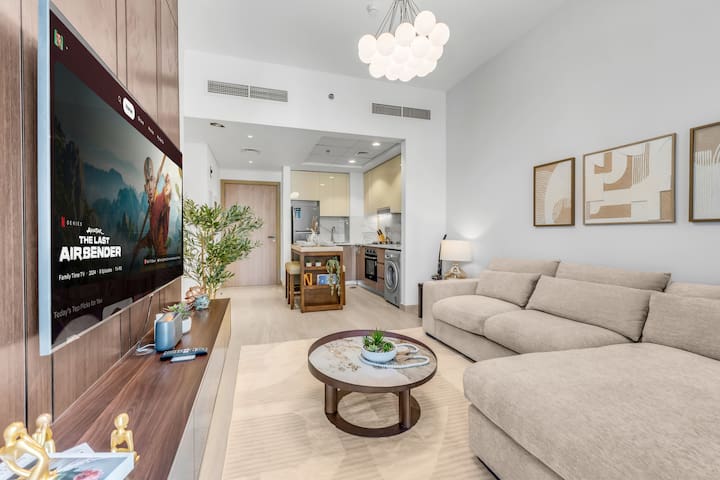Ivy Luxury Holiday Homes managed Airbnb listing 1