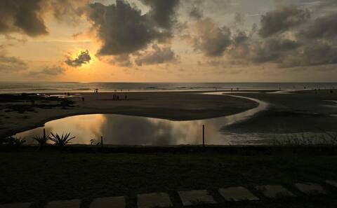 Beach front villa Ashwem Ocean