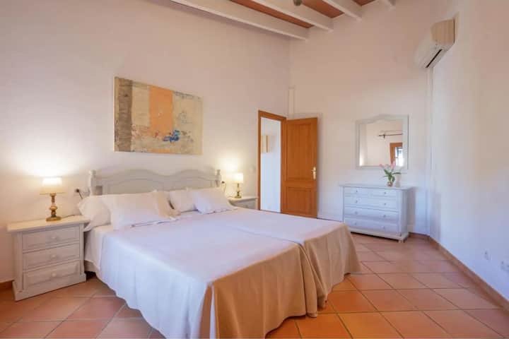 Agrotourism Roqueta:rural House At Private Setting - Mallorca