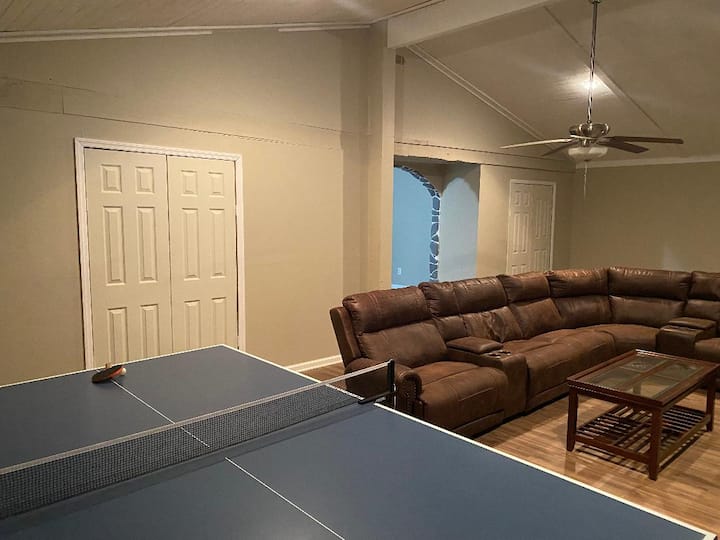 Peaceful Lake Retreat - Eatonton, GA