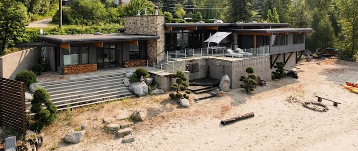 Bonne Chance Lake House & Ski Chalets