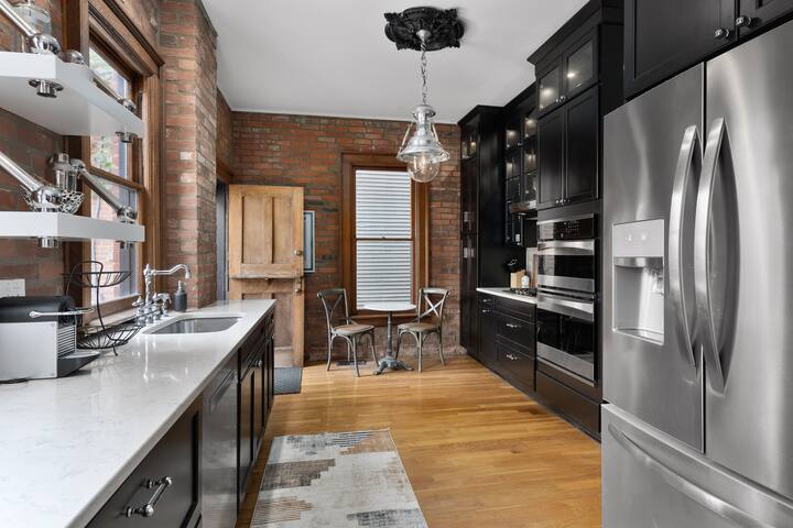 House Of Infinity • gallery image 3