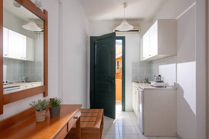 Lovely Studio Shared Pool & Mountain / Garden View - Creta