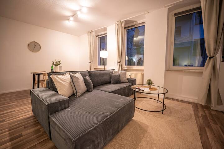 Удобен кауч со функција за спиење