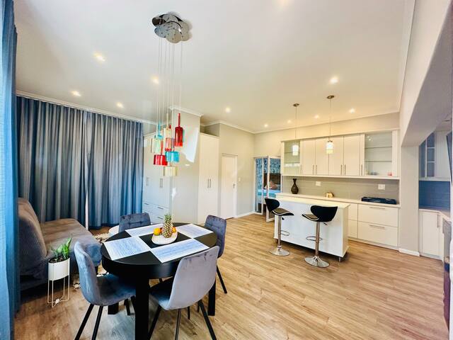 Comfartable flat by the beach gallery image 5