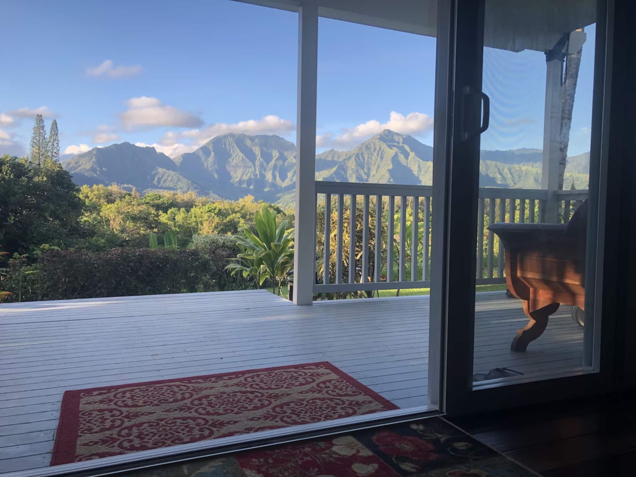 Home in Princeville · ★5.0 · 3 bedrooms · 5 beds · 3.5 baths - Image 2