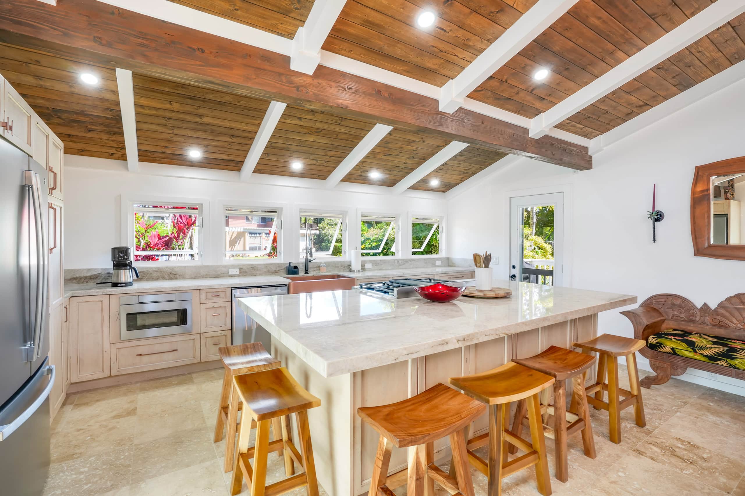 Home in Princeville · ★5.0 · 3 bedrooms · 5 beds · 3.5 baths - Image 47