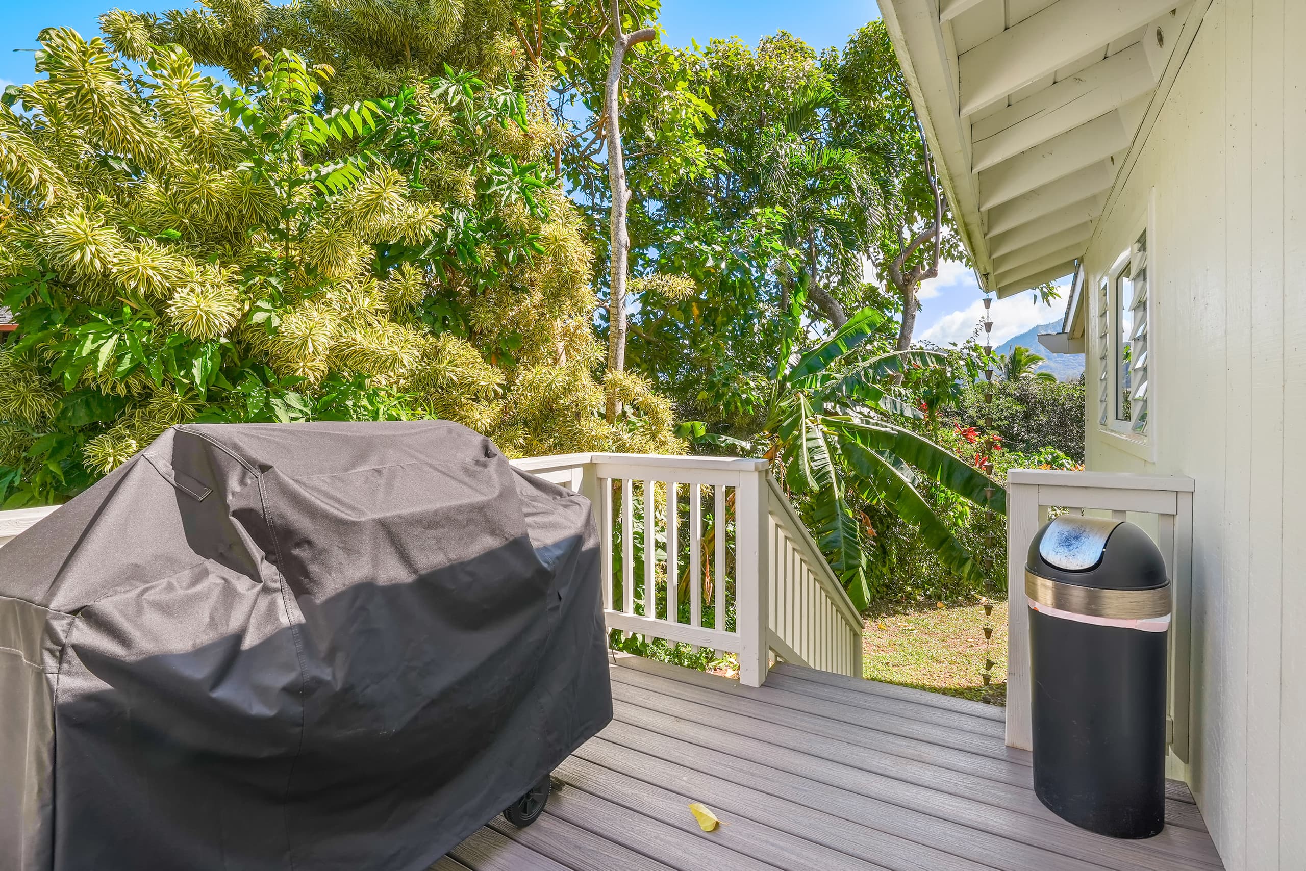 Home in Princeville · ★5.0 · 3 bedrooms · 5 beds · 3.5 baths - Image 12