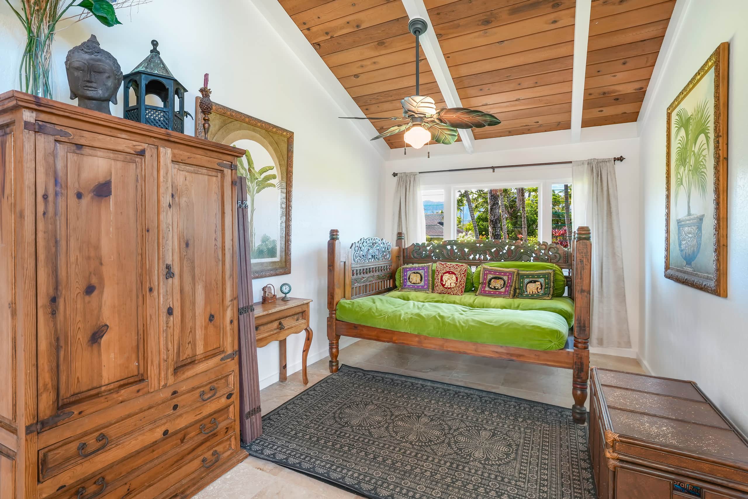 Home in Princeville · ★5.0 · 3 bedrooms · 5 beds · 3.5 baths - Image 11