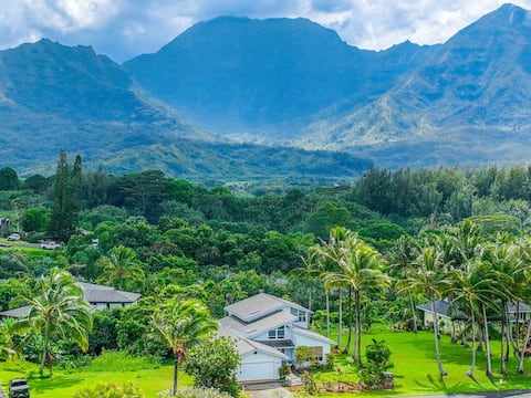 Top performing Airbnb: Magnificent Mountain Views in Princeville