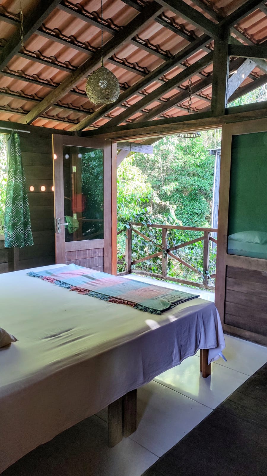 Habitación con balcón