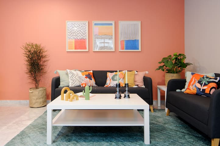 ALOHA • Amazing 2-BR Condo with Private Terrace