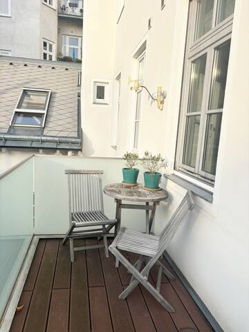 Großzügiges Apartment mit Balkon und Garten gallery image 4