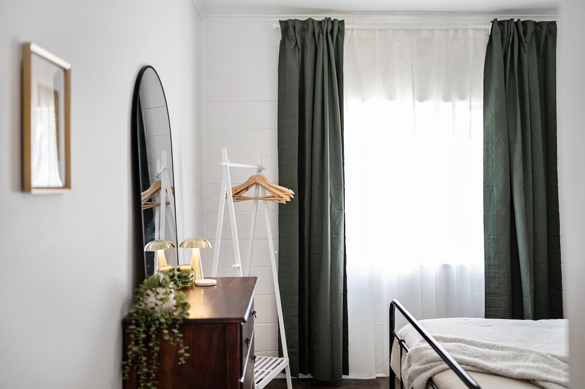 საძინებელი 1