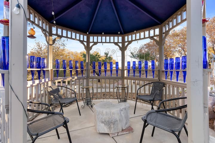 The Kingdome: Unique Luxe Escape Near Denver, Co - Castlewood Canyon State Park, Franktown