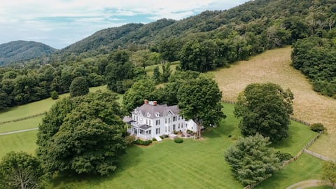 Grand Historic Estate w/ Hot Tub + Views