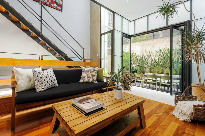 Premium 2BR Duplex w/Terrace in Iconic Building