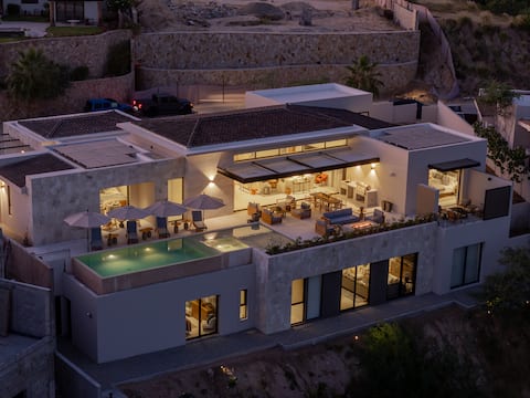 Luxury Hillside Villa | Pool, Views & Privacy