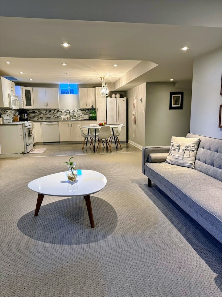 Guest Suite Full Apartment  In Milton, Canada - Milton, Canadá