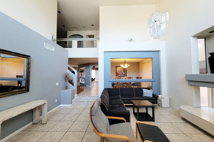 Palm Villa: Private Pool, Ping Pong, 3300 sq ft gallery image 3