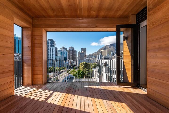 Top Floor Living | De Waterkant gallery image 5