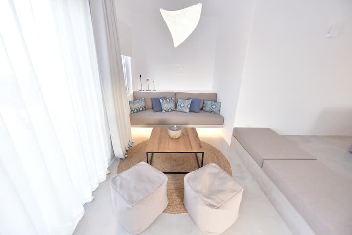 أرائك غرفة المعيشة في بيت الضيف